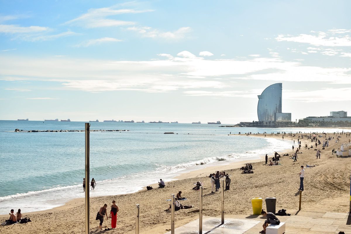 Barceloneta paplūdimys su W viešbučiu Barselonoje