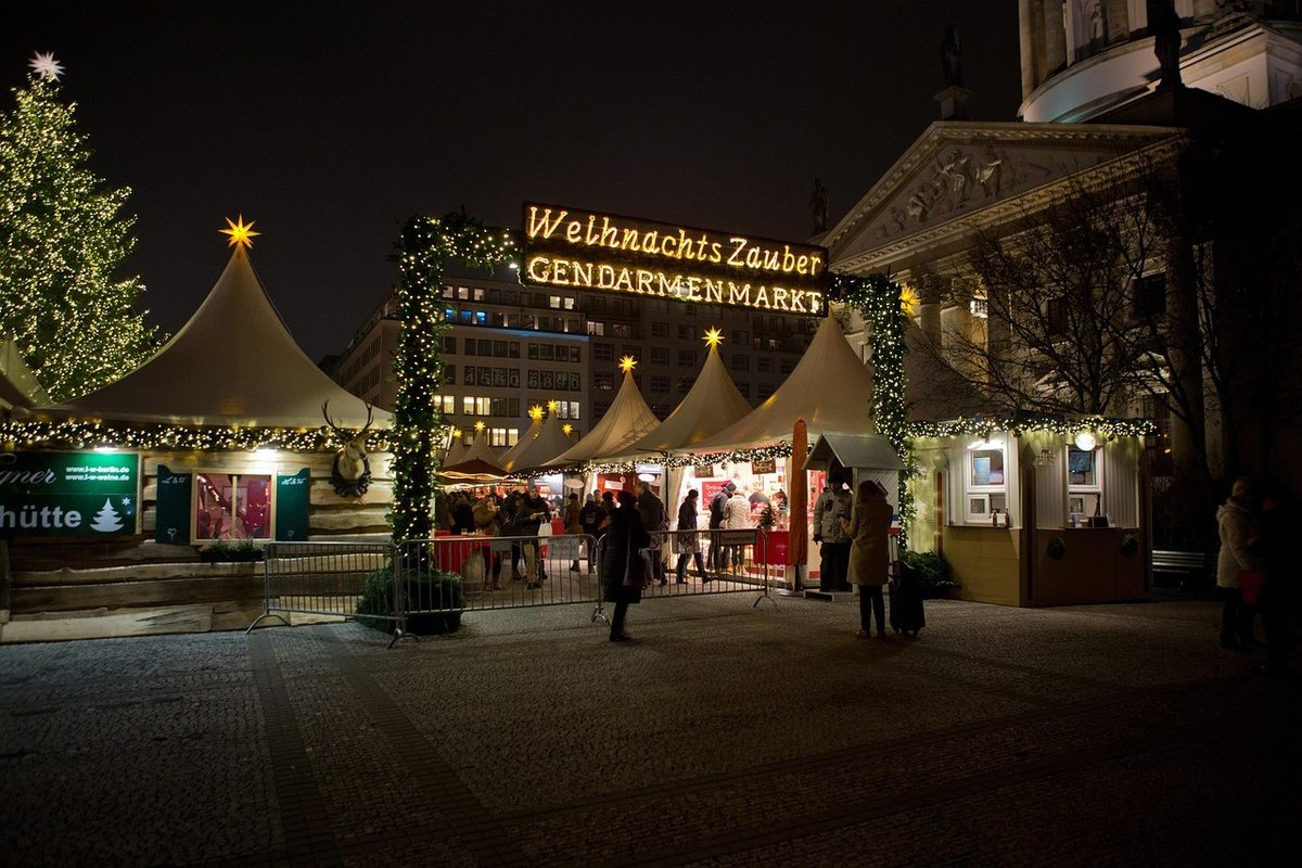 WeihnachtsZauber Gendarmenmarkt turgelio iejimas Berlyne